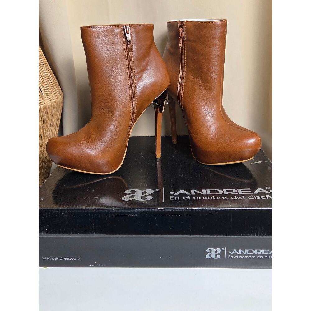 ANDREA‎ women's stiletto fashion Booties size 8
